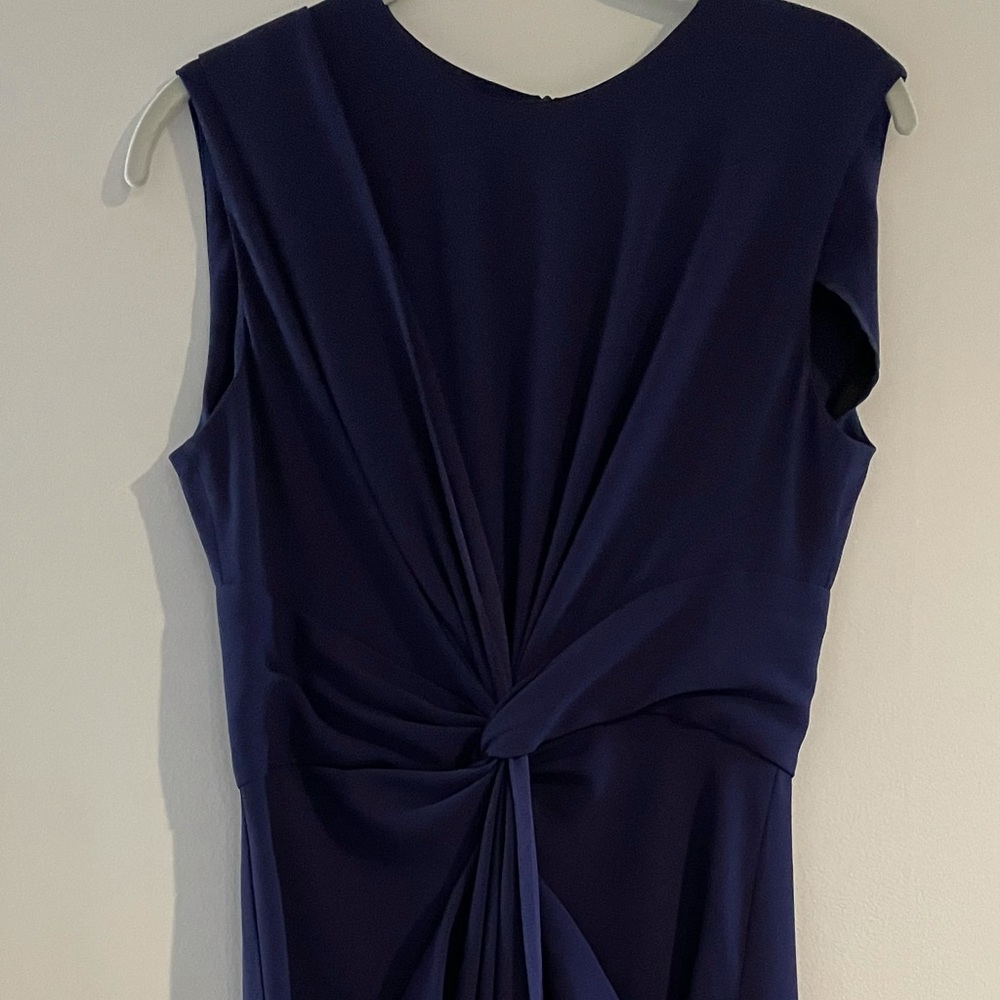 Flawless sheath dress with pockets